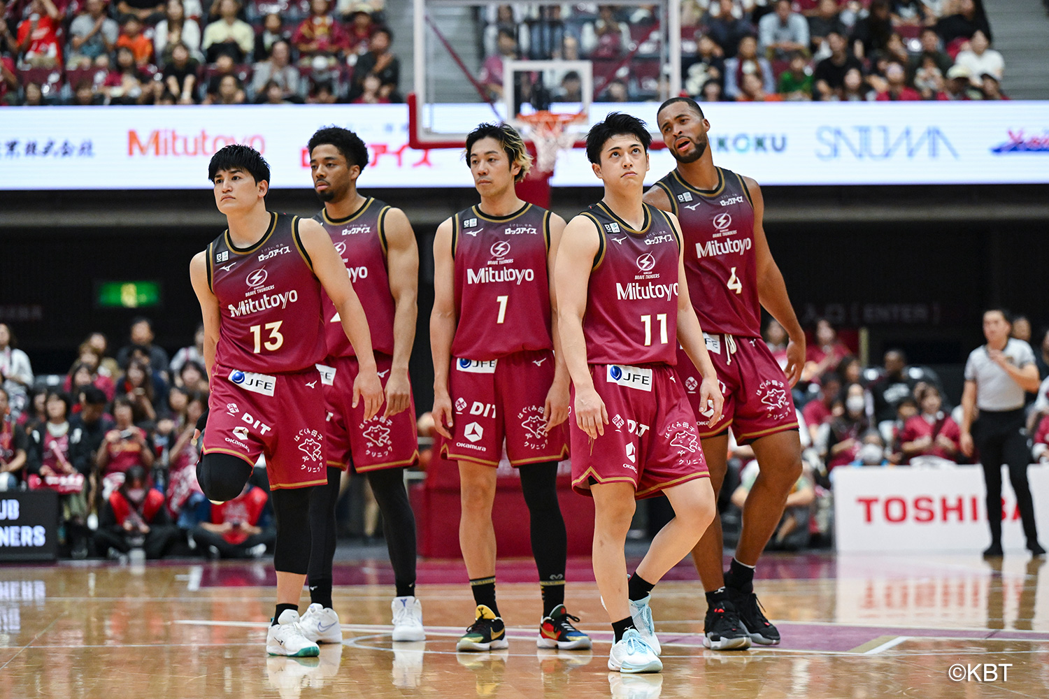KAWASAKI BRAVE THUNDERS